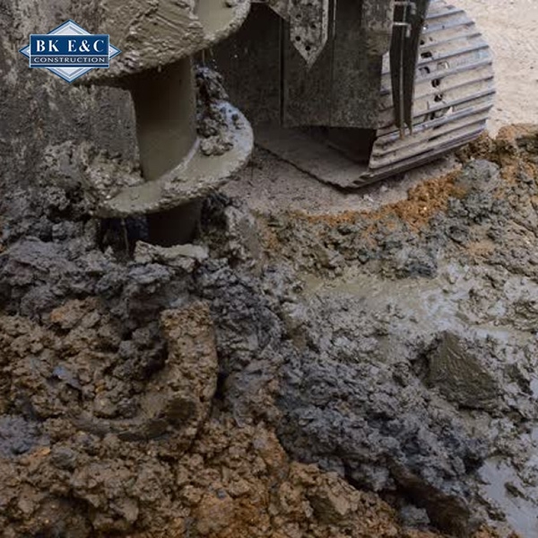 hình ảnh máy khoan khảo sát địa chất công trình