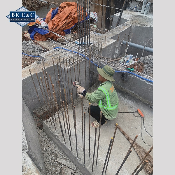 Construction supervision services to ensure project progress