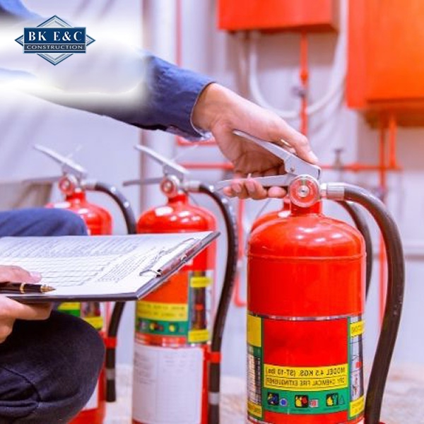 Xin giấy phép PCCC là bước bắt buộc để đảm bảo an toàn và tuân thủ quy định PCCC cho nhà xưởng sản xuất. 