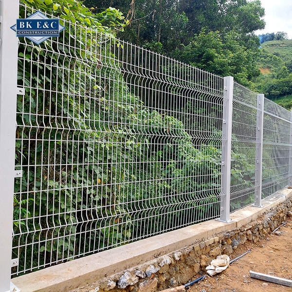 Lựa chọn Bách Khoa để thi công lưới hàng rào an toàn, thẩm mỹ và đúng kỹ thuật