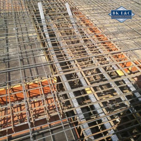 Kiểm tra chất lượng cáp thép dự ứng lực, đầu neo và ống gen trước khi đưa vào thi công