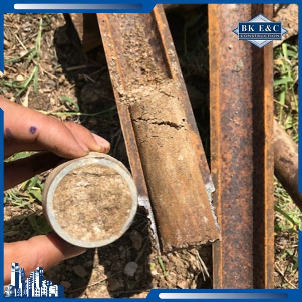 Khoan khảo sát địa chất giúp đánh giá điều kiện nền móng trước khi tiến hành xây dựng