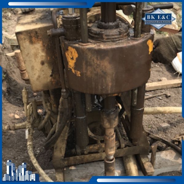 Khoan khảo sát địa chất giúp đánh giá chính xác đặc điểm nền đất trước khi thi công công trình