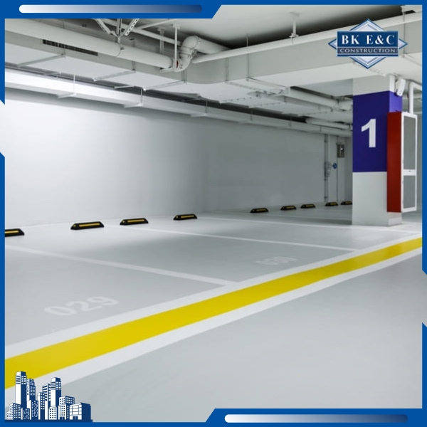 Quá trình thi công cần được tính toán kỹ về kết cấu, chống thấm và khả năng chịu lực của tầng hầm