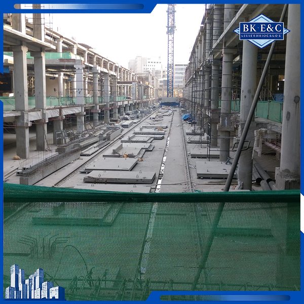 Quy trình thi công được kiểm soát chặt chẽ nhằm hạn chế rủi ro và tối ưu hiệu quả vận hành sau khi hoàn thành